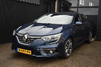 Vaurioauto  passenger cars Renault Mégane 1.2 Tce GT-Line 131Pk Bose *Navi/Clima/Camera 2017/12