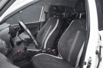 Hyundai I-10 1.0 comfort 67Pk *Airco picture 5