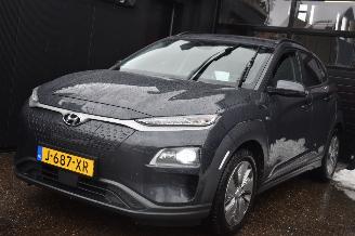 Avarii autoturisme Hyundai Kona 64Kwh Premium 204Pk 3Fase SOH 100% *Navi/Clima/Camera/Leder/Stoelverwarming 2020/12
