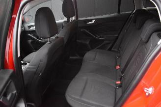 Ford Focus 1.0 Ecoboost 125Pk Titanium X Business *Navi/Clima/Camera/Stoelverwarming picture 6