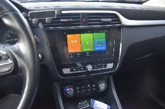 MG ZS EV 45kwh Luxury 143Pk *Navi/Clima/Camera/Leder/Panorama/Stoelverwarming picture 10