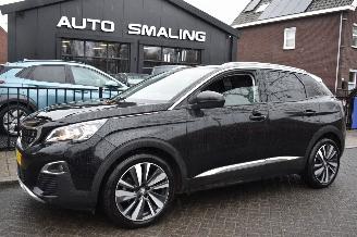 Damaged car Peugeot 3008 1.5 Bluehdi blue Lease Premium 131Pk *Navi/Clima/Camera 2020/11