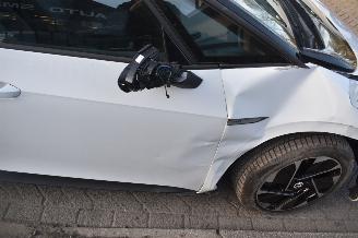 Volkswagen ID.3 58Kwh Life Pro 204Pk SOH 91% 3FASE *Navi/Clima/Stoelverwarming picture 20