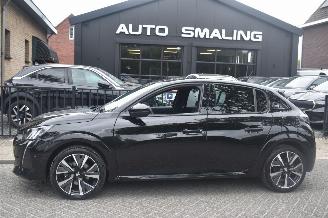 Vaurioauto  passenger cars Peugeot 208 1.2 GT Puretech 101Pk *Navi/Clima/Camera 2023/1