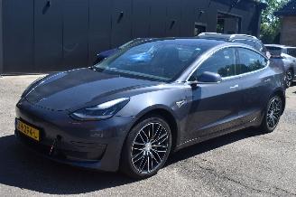 Avarii autoturisme Tesla Model 3 75Kwh Long Range AWD 3FASE 351Pk *Navi/Clima/Leder/Panorama/Camera 2019/6