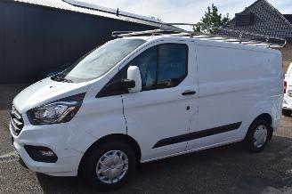 krockskadad bil bedrijf Ford Transit Custom 2.0 Tdci 300 131Pk L1H1 Trend *Navi/Airco/Camera 2020/9