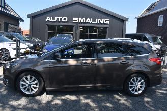 Coche accidentado Ford Focus 1.5 Tdci Titanium 120Pk *Navi/Clima/Camera/Stoelverwarming 2017/5