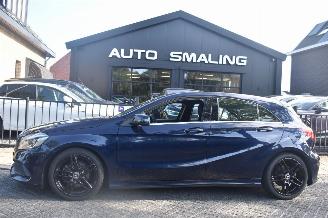 Schadeauto Mercedes A-klasse 180D Business Solution AMG 109Pk *Navi/Clima/Camera/Stoelverwarming 2017/10