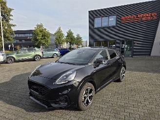 krockskadad bil auto Ford Puma ST-LINE AUTOMAAT / FACE LIFT MODEL 2024/10
