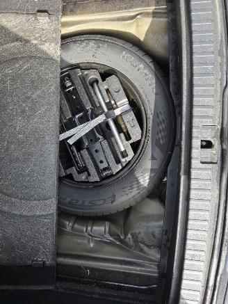 Skoda Octavia 1.5 TSi 110kw / CAMERA / NAVI picture 10