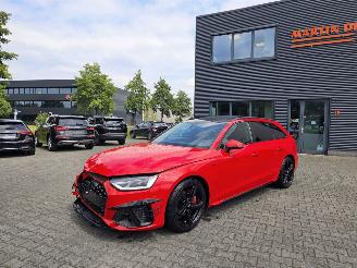 krockskadad bil auto Audi A4 Avant TDi 140KW / AUTOM / S-LINE / PANO / LEER 2021/3