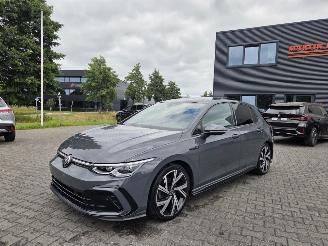 Coche accidentado Volkswagen Golf eTSI 110KW / R-LINE- AUTOM / PANO 2022/6