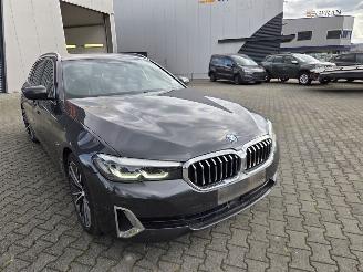 BMW 5-serie 530e Hybride / LEER SPORTINT / HEAD UPP / H&K AUDIO picture 12