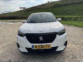 Peugeot 2008 1.2 PureTech Active clima navi nap picture 2