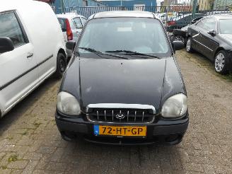 krockskadad bil auto Hyundai Atos 1.0 Automaat 2001/11