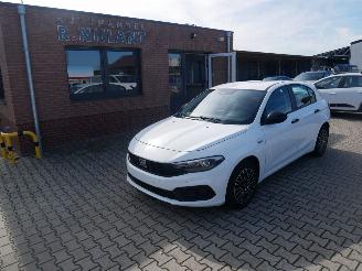 Fiat Tipo LIFE picture 1