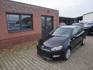krockskadad bil auto Volkswagen Polo AUTOMAAT XENON ALCANTARA 2011/3