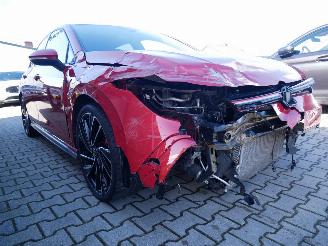 Volkswagen Golf GTI picture 7