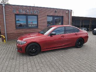 Coche accidentado BMW 3-serie 320 D SPORTLINE VIRTUAL COCKPIT LEER LED HUD 2019/2