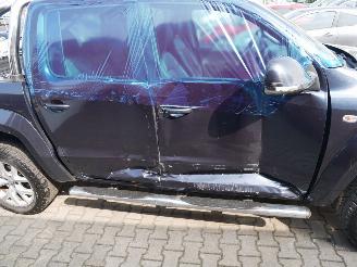 Volkswagen Amarok V6 3.0 TDI DSG 4MOTION LED LEER picture 6