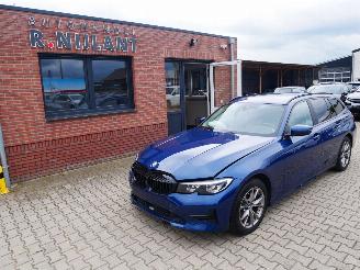 krockskadad bil auto BMW 3-serie 320 D ADVANTAGE Xdrive HUD 2021/9