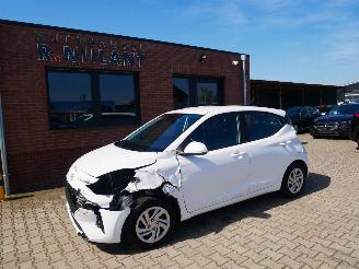 krockskadad bil auto Hyundai I-10  2025/2