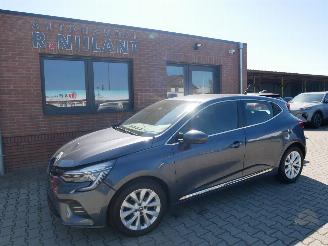 krockskadad bil auto Renault Clio INTENS 2021/4