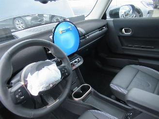 Mini Cooper Cooper C 1.5 Aut. 7.817km!! Climatronic HalfLeer Navi Camera Panorama-D Head-Up Stoel/Stuur-Verwarming... picture 19