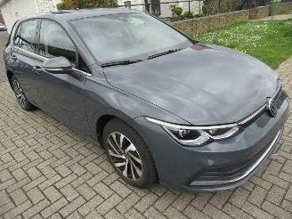 škoda osobní automobily Volkswagen Golf 1.5 Plugin-Hybrid Aut.Climat Leer Navi Camera ....... 2023/10