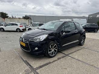Avarii autoturisme DS Automobiles DS 3 1.2 PureTech 1955 2015/10