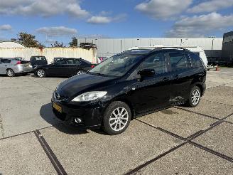 krockskadad bil auto Mazda 5 2.0 Katano 7 PERSOONS 2010/3