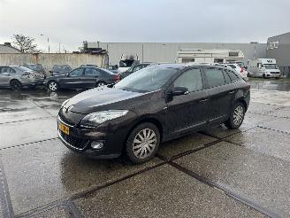 krockskadad bil auto Renault Mégane Grandtour 1.2 Tce 2012/6