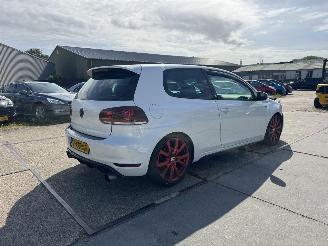 Volkswagen Golf 2.0 GTI adidas picture 3