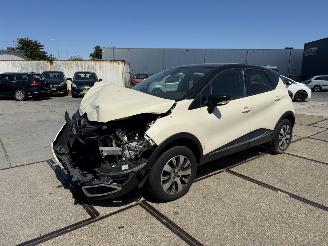 Schadeauto Renault Captur 1.5 DCI  Xmod 2016/6