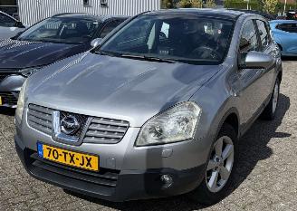 Avarii autoturisme Nissan Qashqai 2.0i benzine 4 Wheel Drive + Apk 2007/3