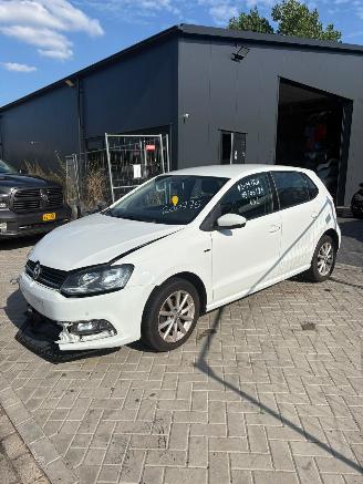 Volkswagen Polo 1.2 tsi lounge picture 1