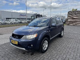 krockskadad bil auto Mitsubishi Outlander 2.4 Intro Edition 2008/9