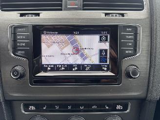Volkswagen Golf 1.6 TDI DSG Highline picture 19