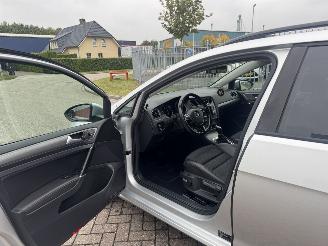 Volkswagen Golf 1.6 TDI DSG Highline picture 8