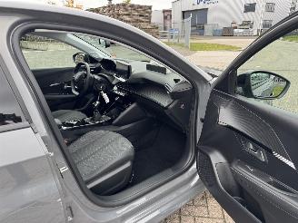 Peugeot 208 1.2 PureTech 74Kw Clima - Navi picture 26