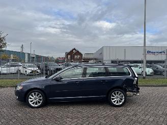 Volvo V-70 2.0 D4 Nordic+ picture 2
