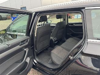 Volkswagen Passat 1.6 TDI Clima - Navi picture 14