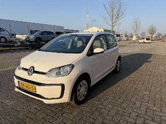 Schadeauto Volkswagen Up!  2019/1