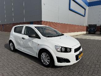 Chevrolet Aveo 1.2 63Kw AIRCO picture 4