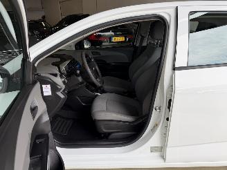 Chevrolet Aveo 1.2 63Kw AIRCO picture 8