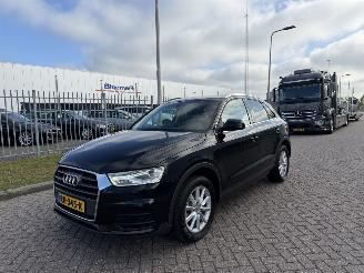 Vaurioauto  passenger cars Audi Q3 2.0 TDI Quattro S-Tronic Clima Navi 2017/4