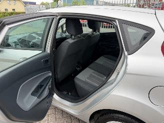 Ford Fiesta 1.25 60kw AIRCO picture 11