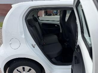 Volkswagen Up! 1.0 48kw Clima - Euro6 picture 20