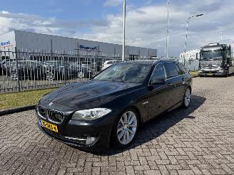BMW 5-serie 530d 245 Pk - Clima - Navi picture 2