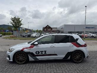 Volkswagen Golf 2.0 GTI Performance 245PK picture 2